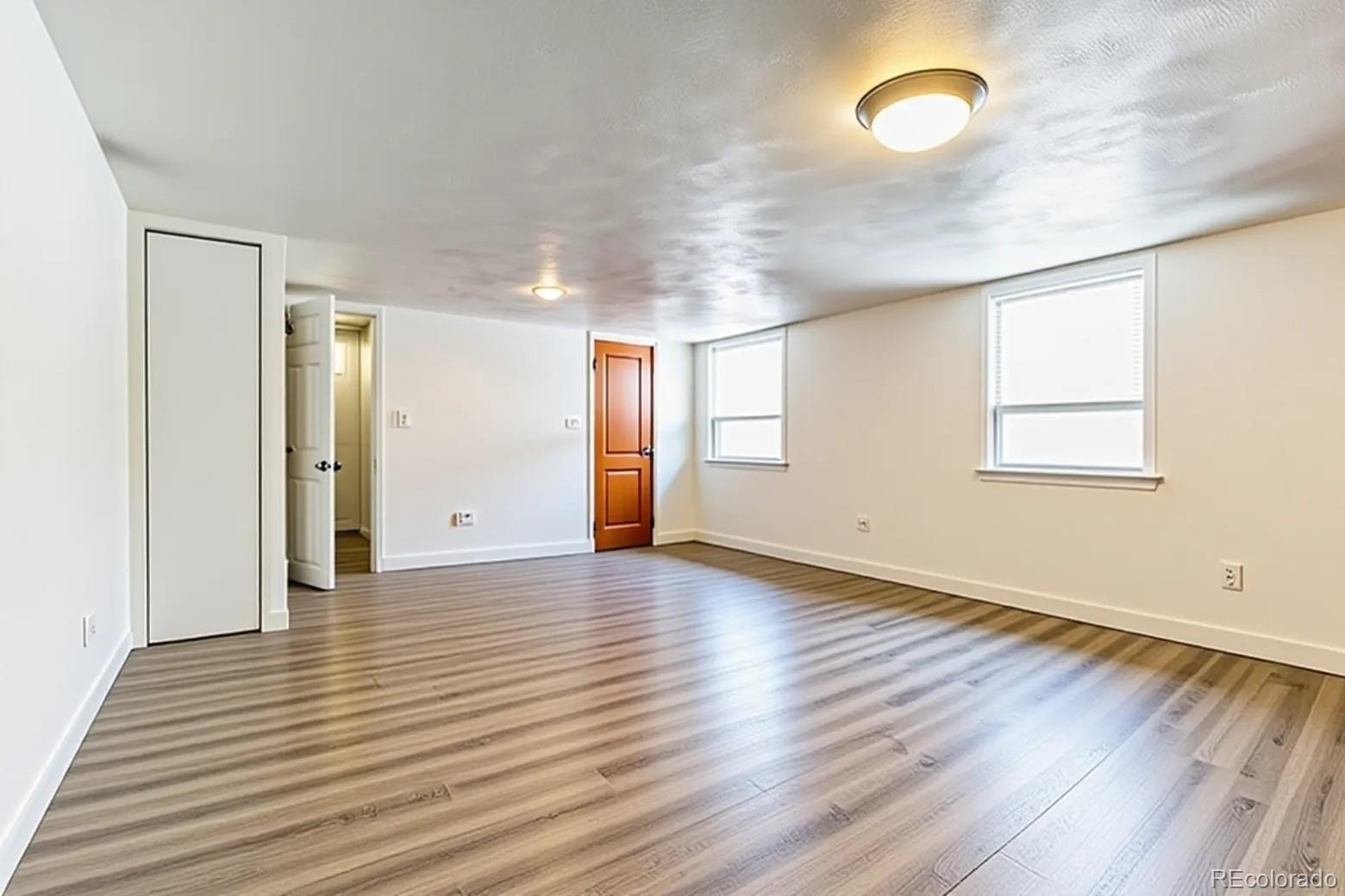 MLS Image #10 for 5210 e 33rd avenue,denver, Colorado