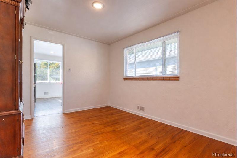 MLS Image #3 for 5210 e 33rd avenue,denver, Colorado