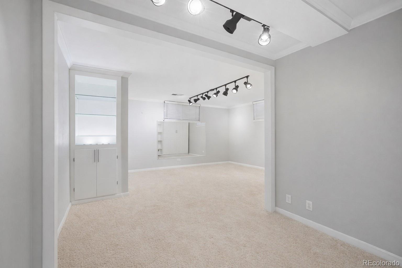 MLS Image #22 for 335  leyden street,denver, Colorado