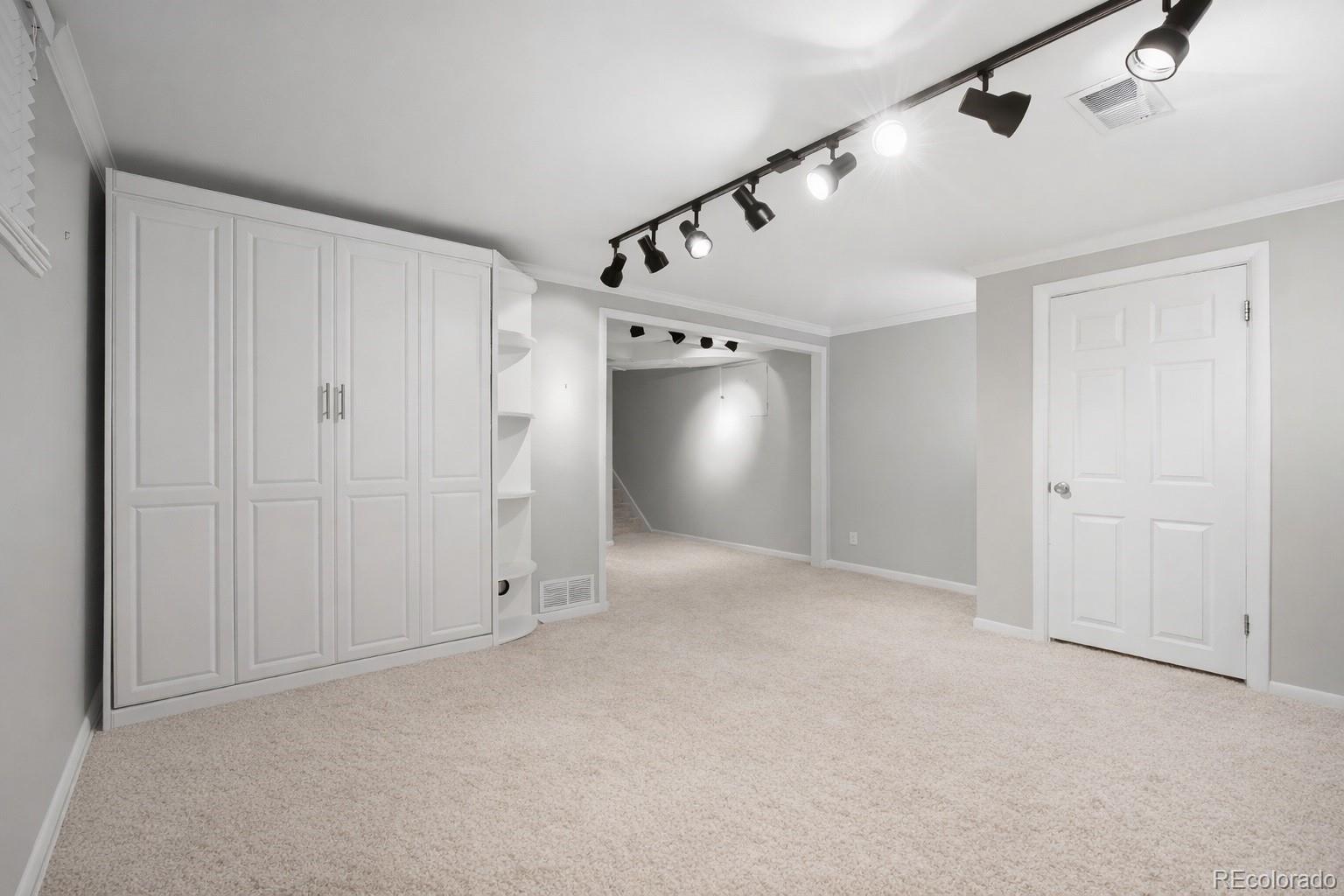 MLS Image #23 for 335  leyden street,denver, Colorado