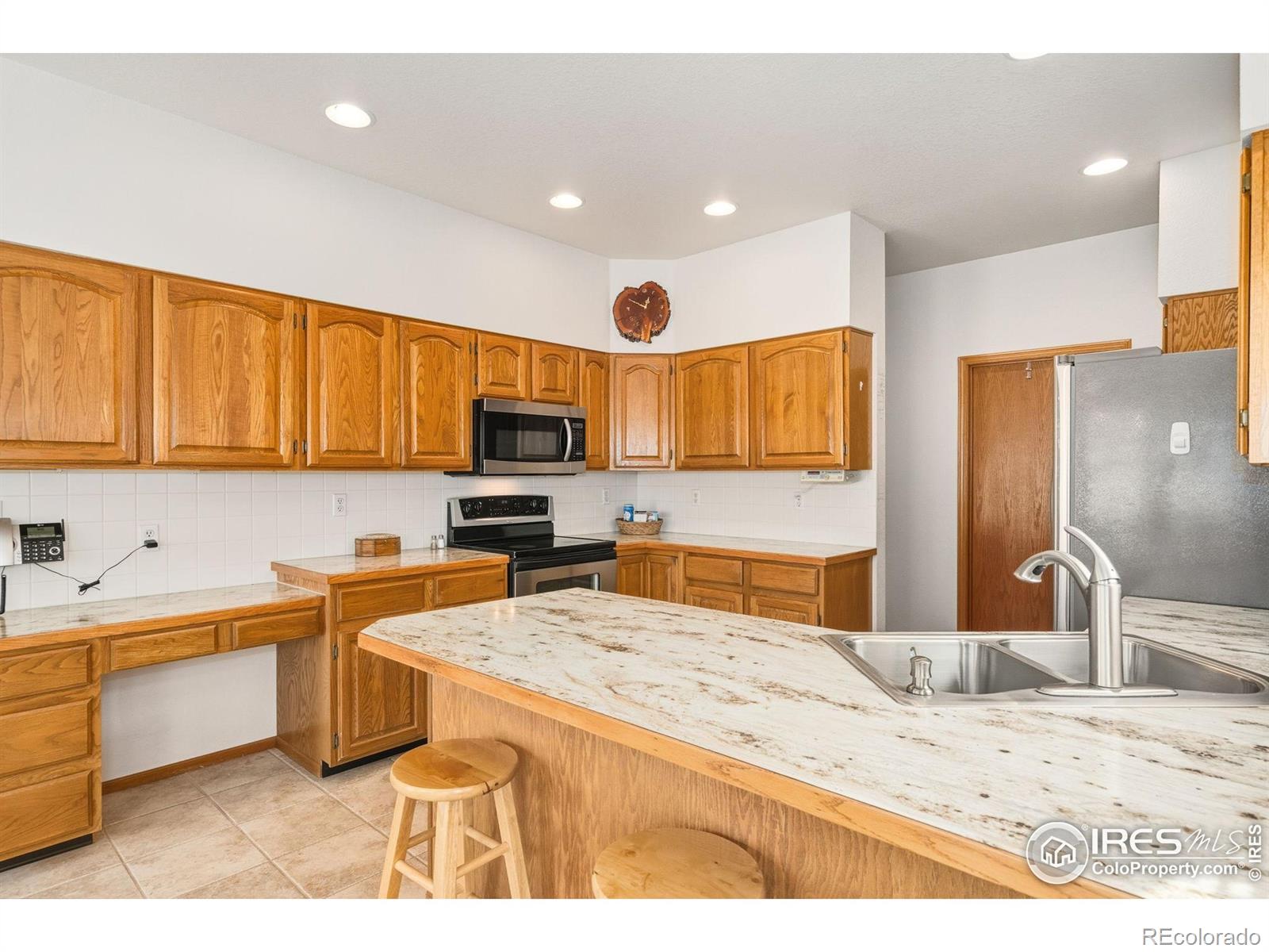 MLS Image #5 for 1418  sanford drive,fort collins, Colorado