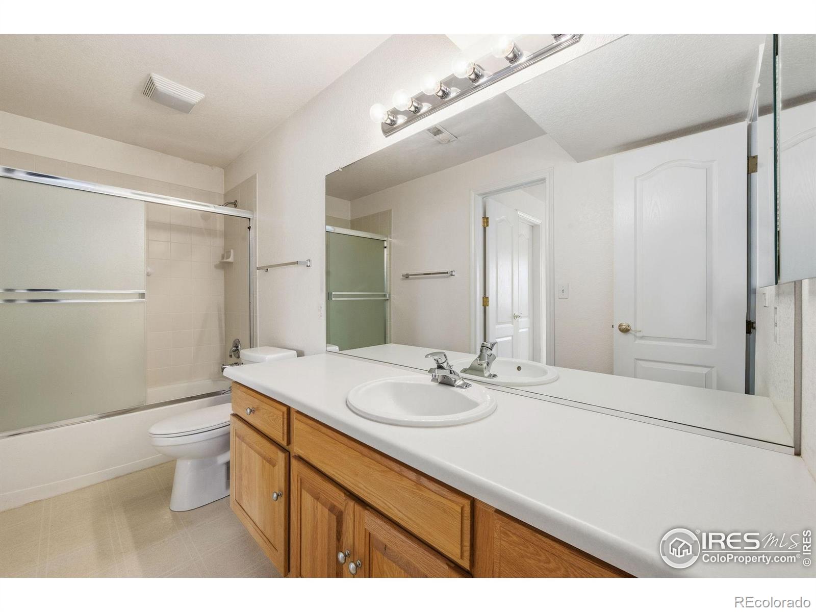 MLS Image #24 for 950  southridge greens boulevard,fort collins, Colorado