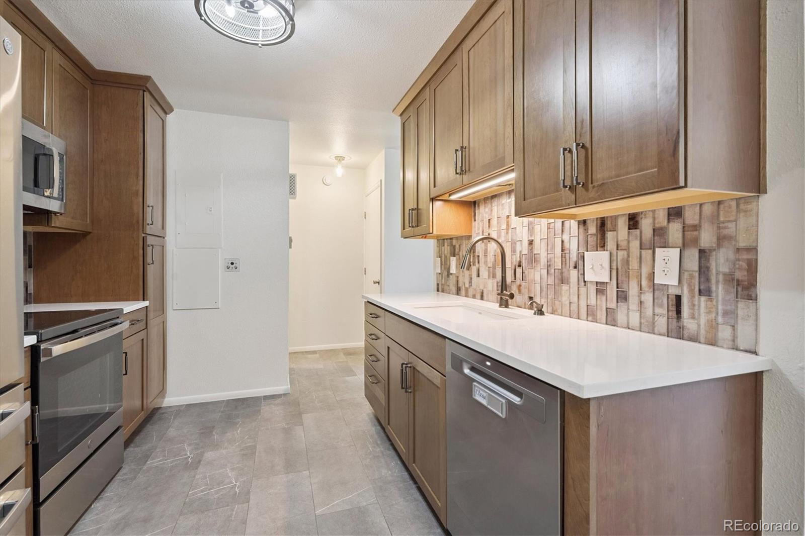 MLS Image #6 for 1838 s ammons street,lakewood, Colorado