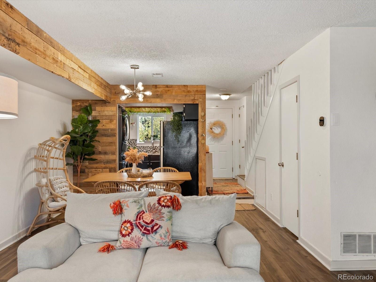 MLS Image #11 for 2135  coronado parkway,denver, Colorado