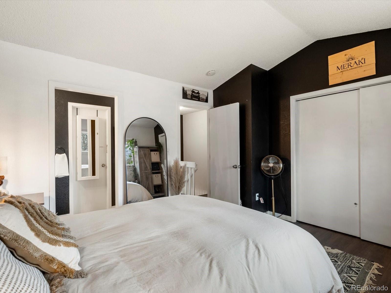 MLS Image #17 for 2135  coronado parkway,denver, Colorado