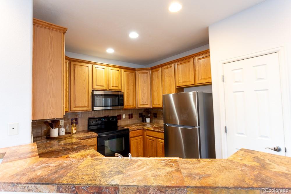 MLS Image #10 for 141  granby way  a,aurora, Colorado