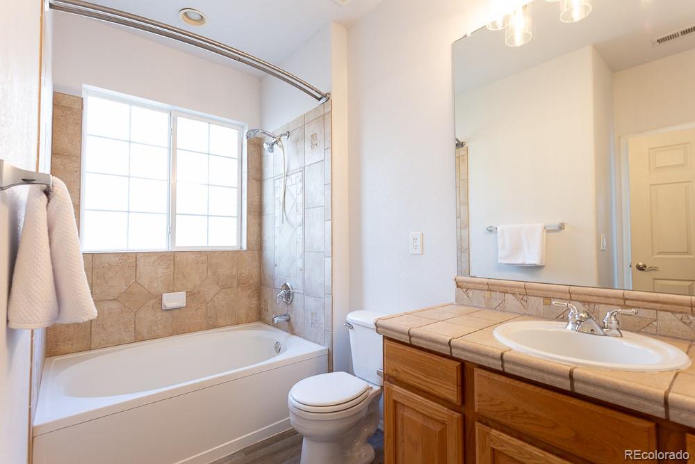 MLS Image #15 for 141  granby way  a,aurora, Colorado
