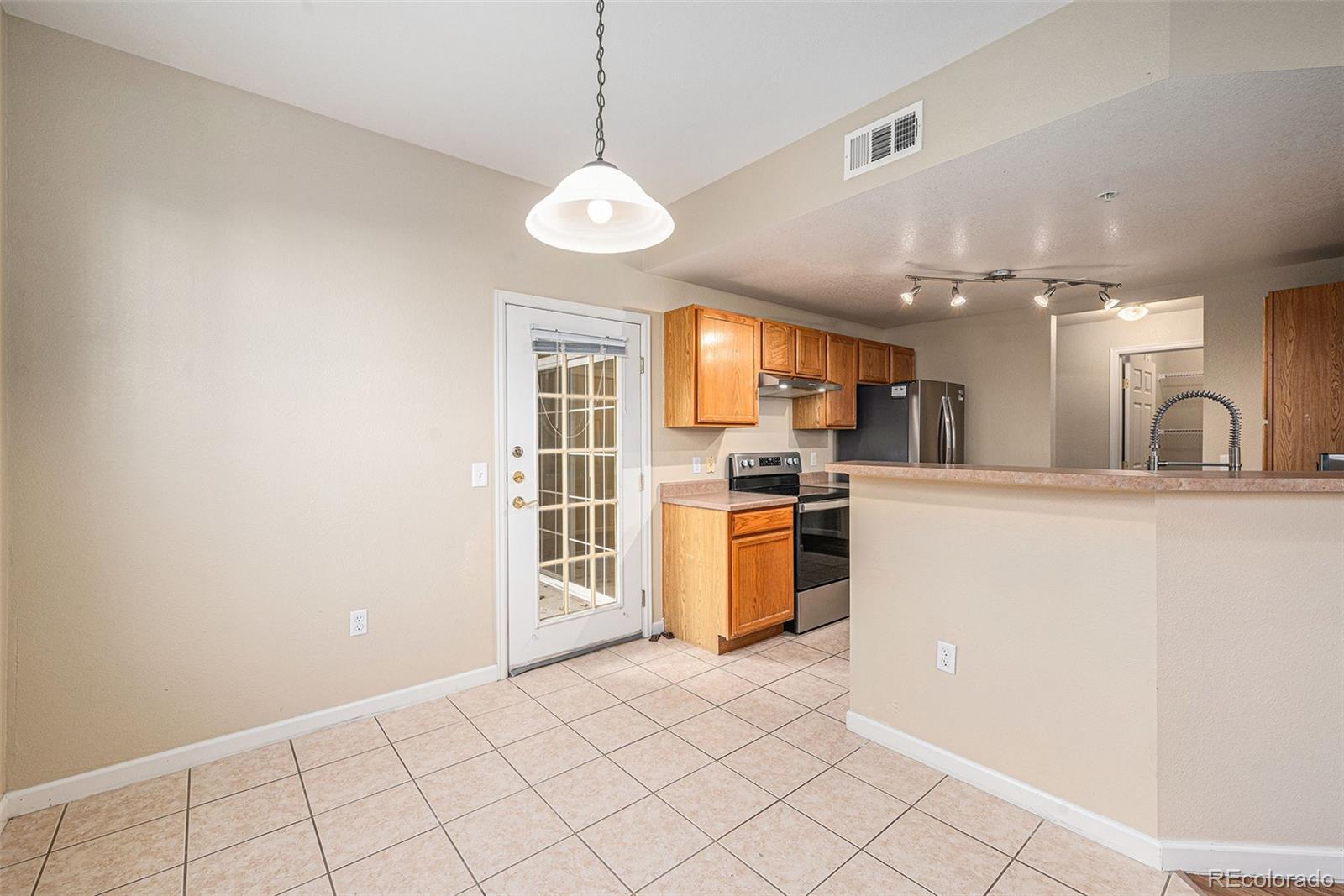 MLS Image #6 for 7440 s blackhawk street 6-101,englewood, Colorado