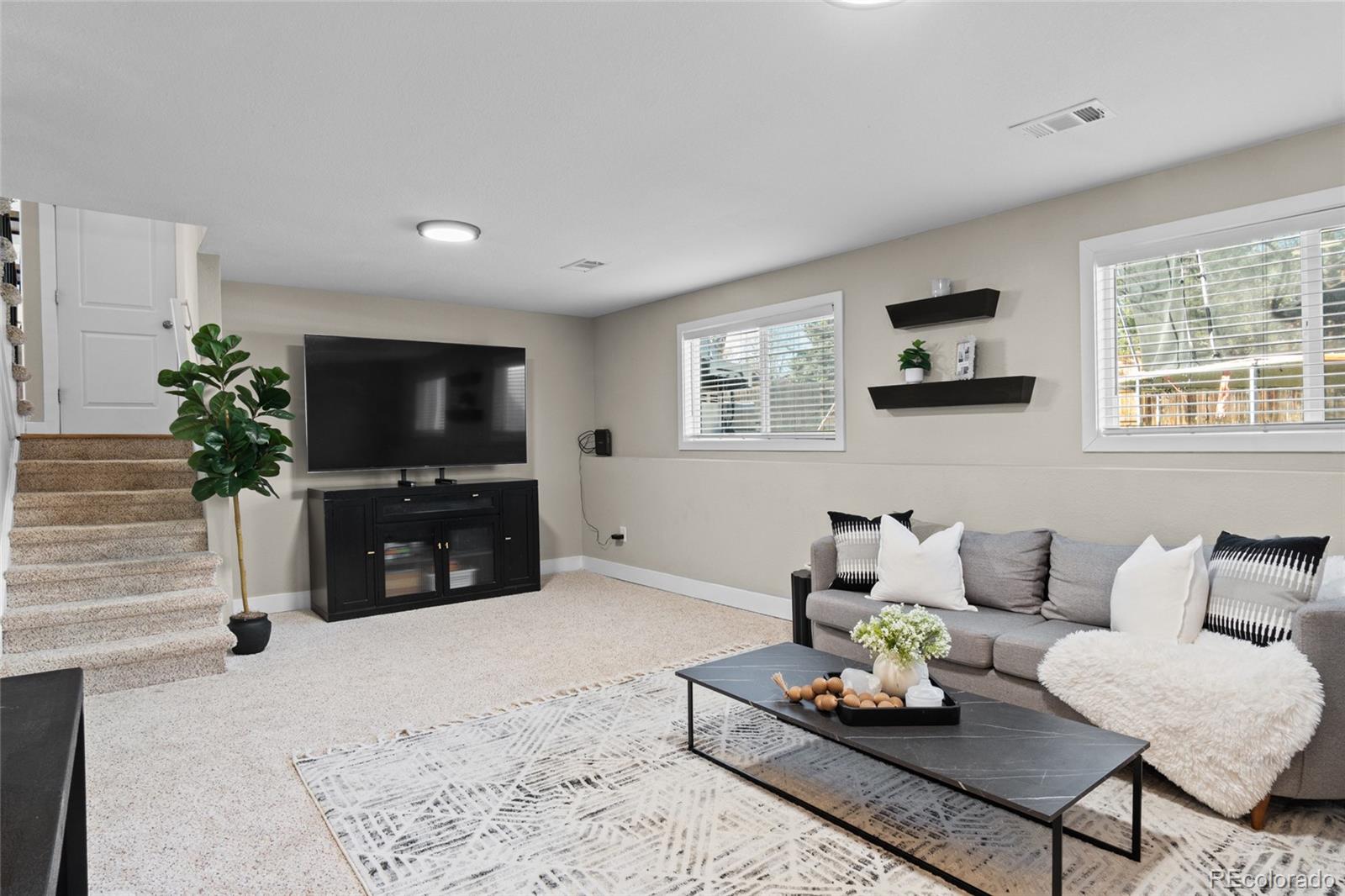 MLS Image #18 for 6437 s estes street,littleton, Colorado