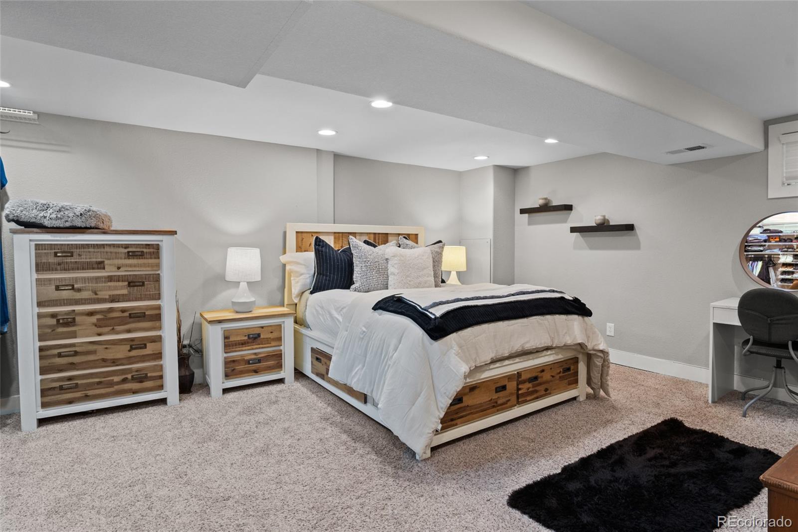 MLS Image #22 for 6437 s estes street,littleton, Colorado