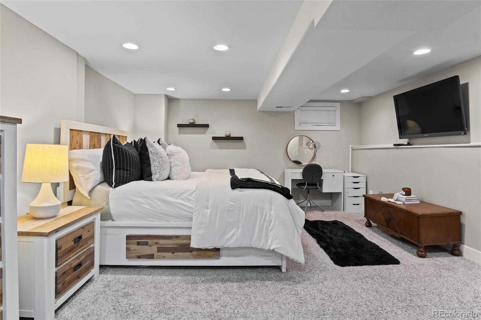 MLS Image #23 for 6437 s estes street,littleton, Colorado