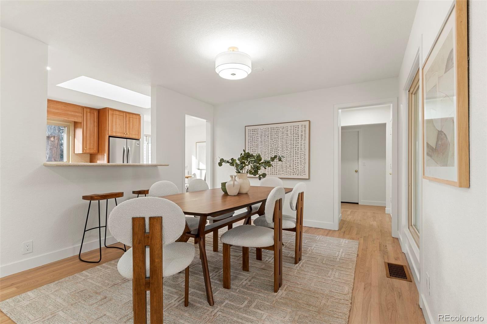 MLS Image #12 for 2660 s dahlia street,denver, Colorado
