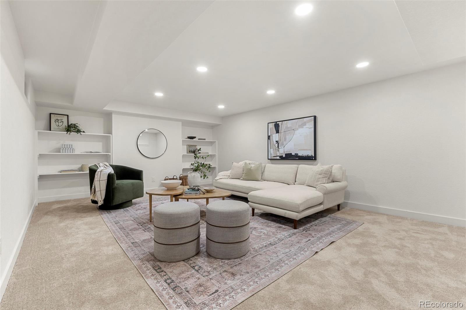 MLS Image #16 for 2660 s dahlia street,denver, Colorado
