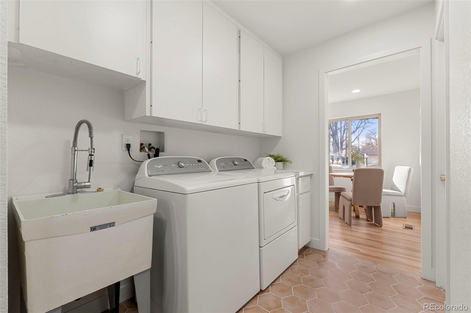 MLS Image #22 for 2660 s dahlia street,denver, Colorado
