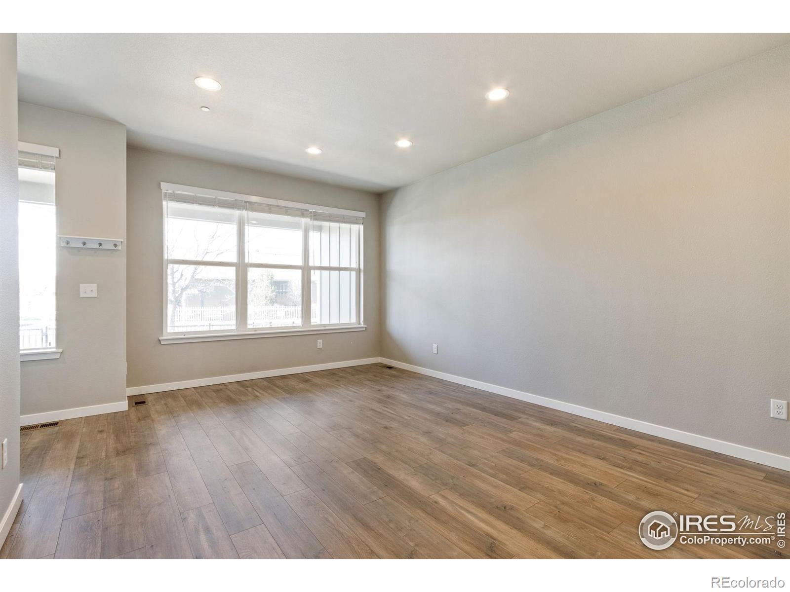 MLS Image #5 for 744  wagon trail road,fort collins, Colorado