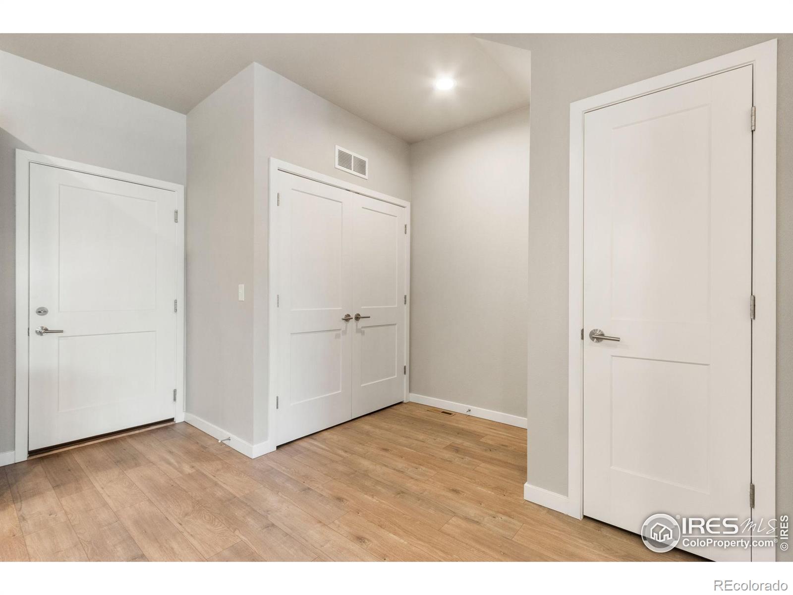 MLS Image #9 for 744  wagon trail road,fort collins, Colorado