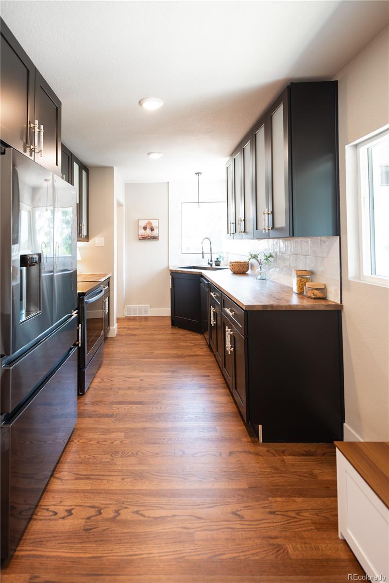 MLS Image #8 for 1901 w 47th avenue,denver, Colorado