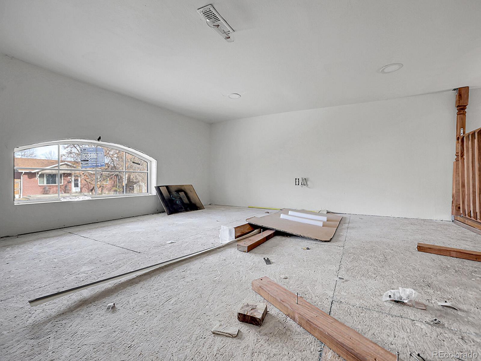 MLS Image #5 for 1394  ember street,denver, Colorado