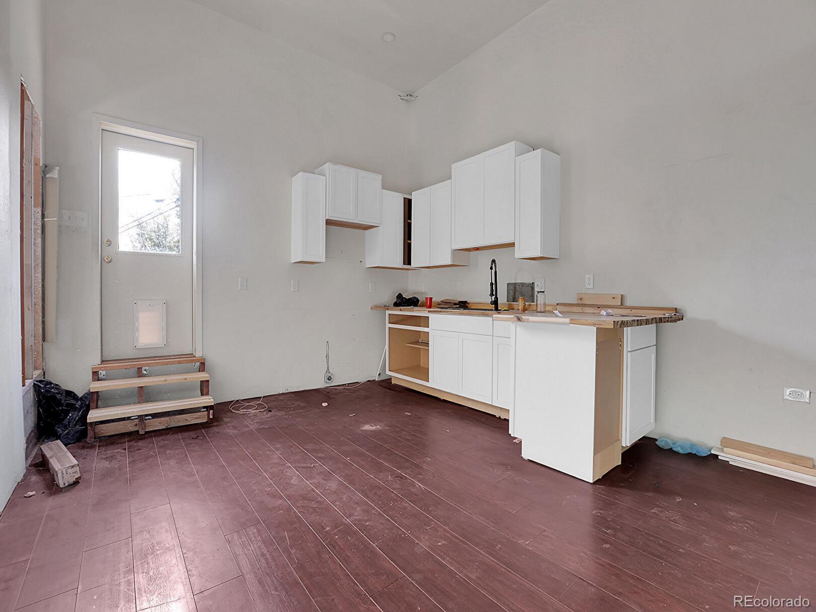 MLS Image #9 for 1394  ember street,denver, Colorado