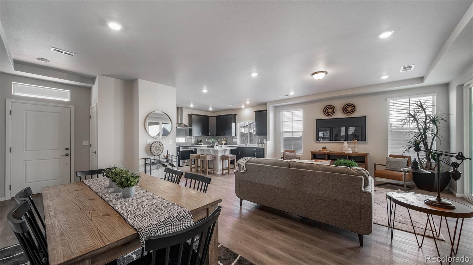 MLS Image #16 for 21875 e 51st drive,aurora, Colorado
