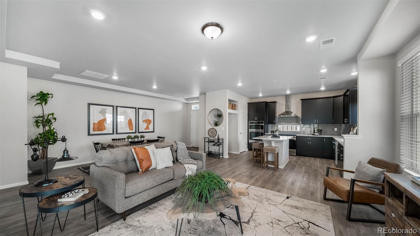 MLS Image #8 for 21875 e 51st drive,aurora, Colorado