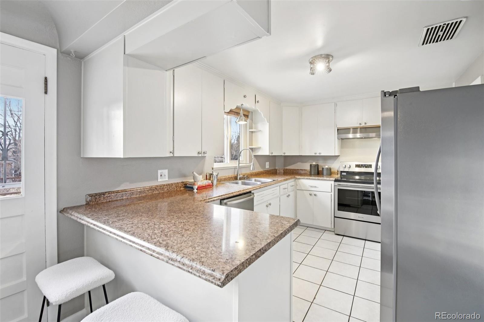 MLS Image #12 for 4831  golden court,denver, Colorado