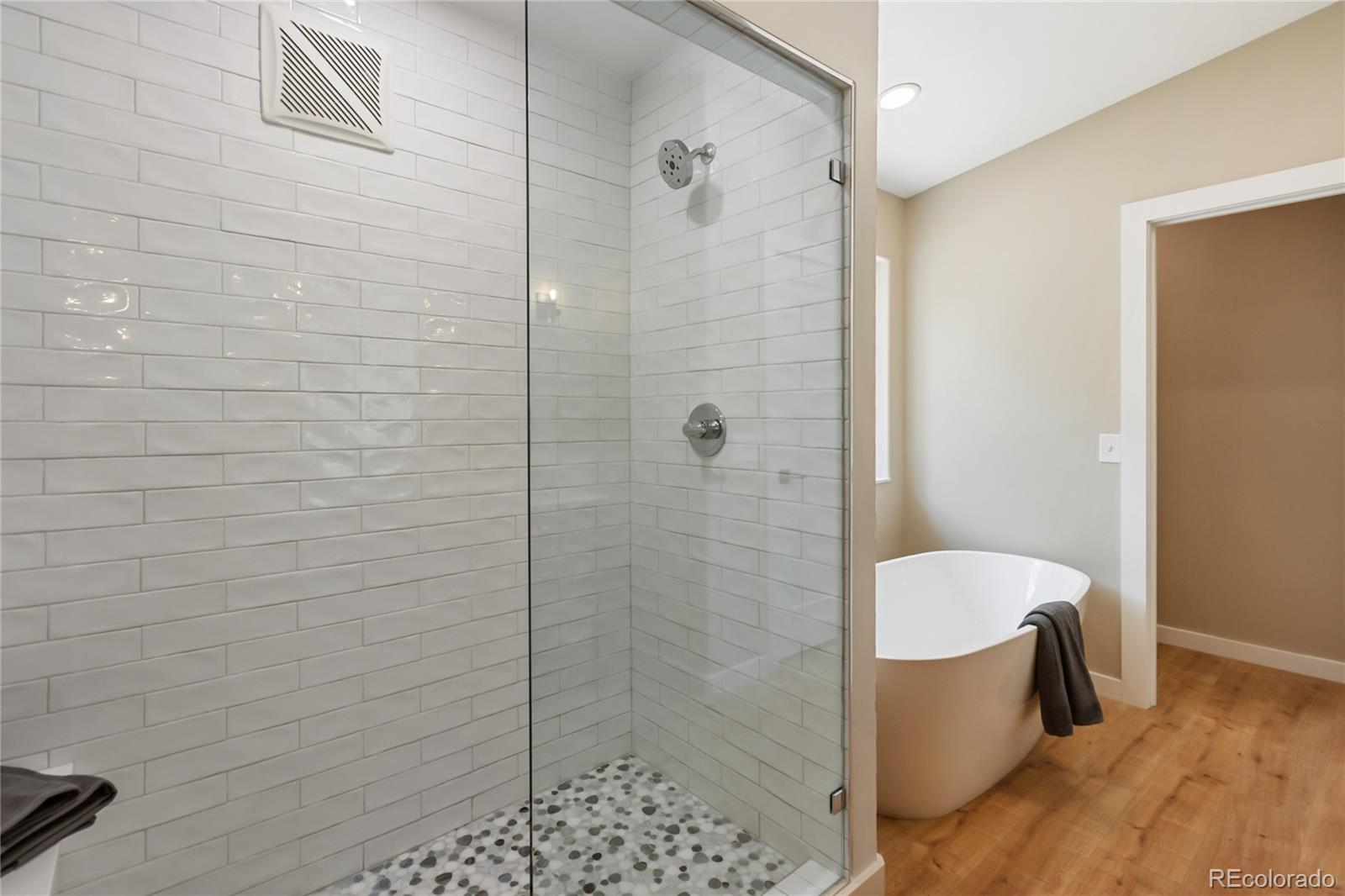 MLS Image #21 for 1320  spring valley drive,colorado springs, Colorado