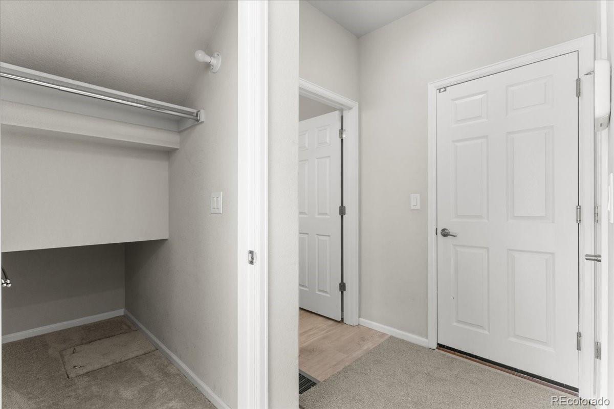 MLS Image #17 for 16035 e elk place ,denver, Colorado