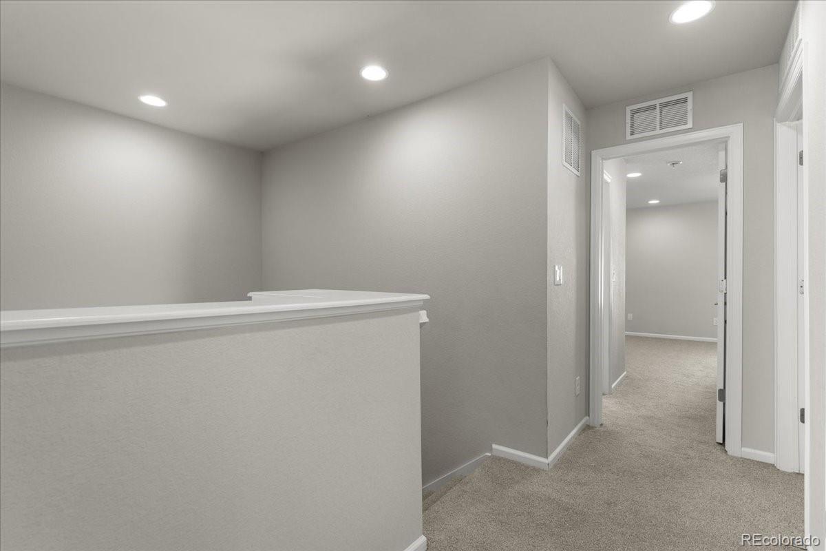 MLS Image #19 for 16035 e elk place ,denver, Colorado