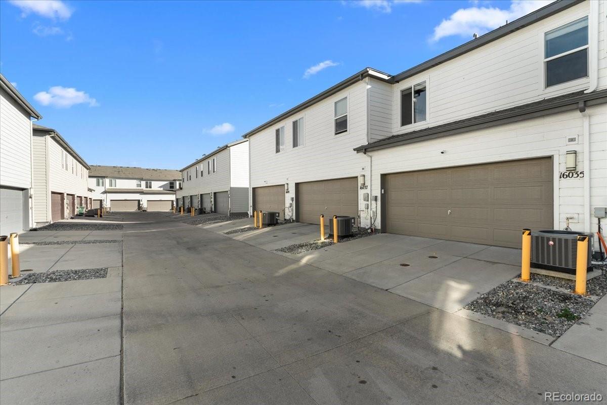 MLS Image #39 for 16035 e elk place ,denver, Colorado