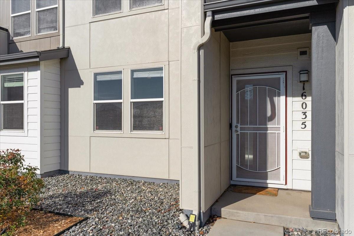 MLS Image #5 for 16035 e elk place ,denver, Colorado