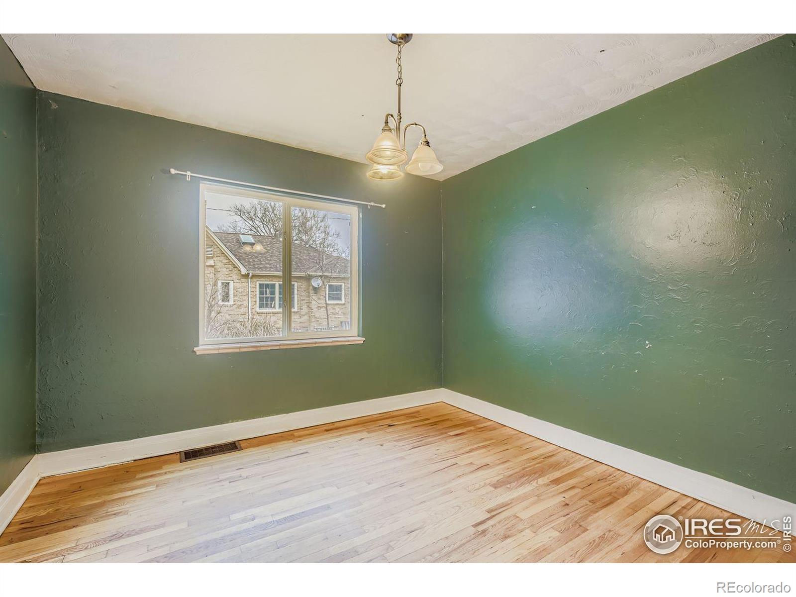 MLS Image #10 for 1820  16th avenue,greeley, Colorado