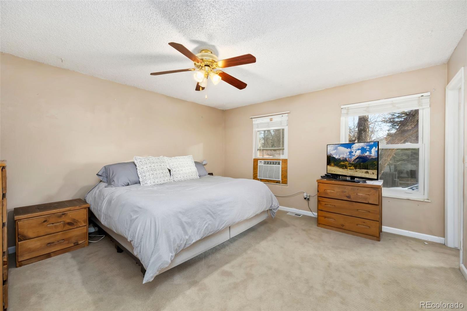 MLS Image #9 for 9383 w columbia place,lakewood, Colorado