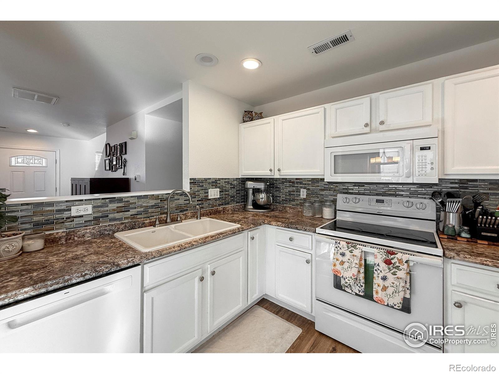 MLS Image #14 for 10688  butte drive,longmont, Colorado