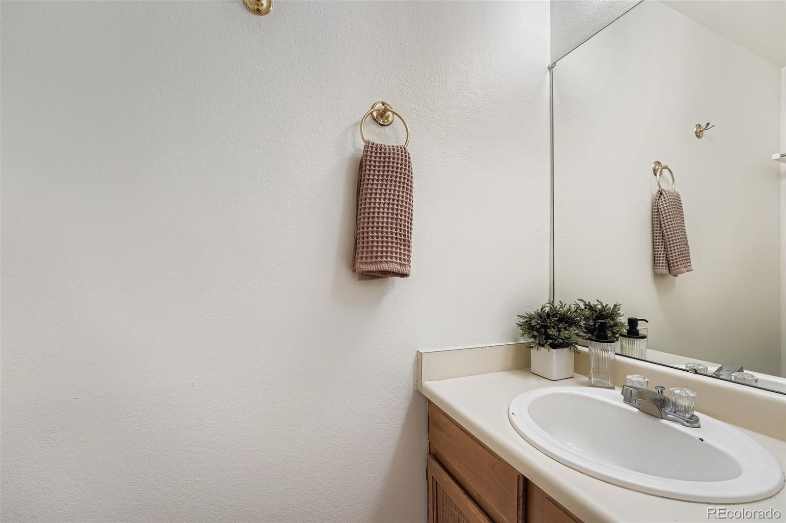 MLS Image #15 for 18869 e carmel circle,aurora, Colorado