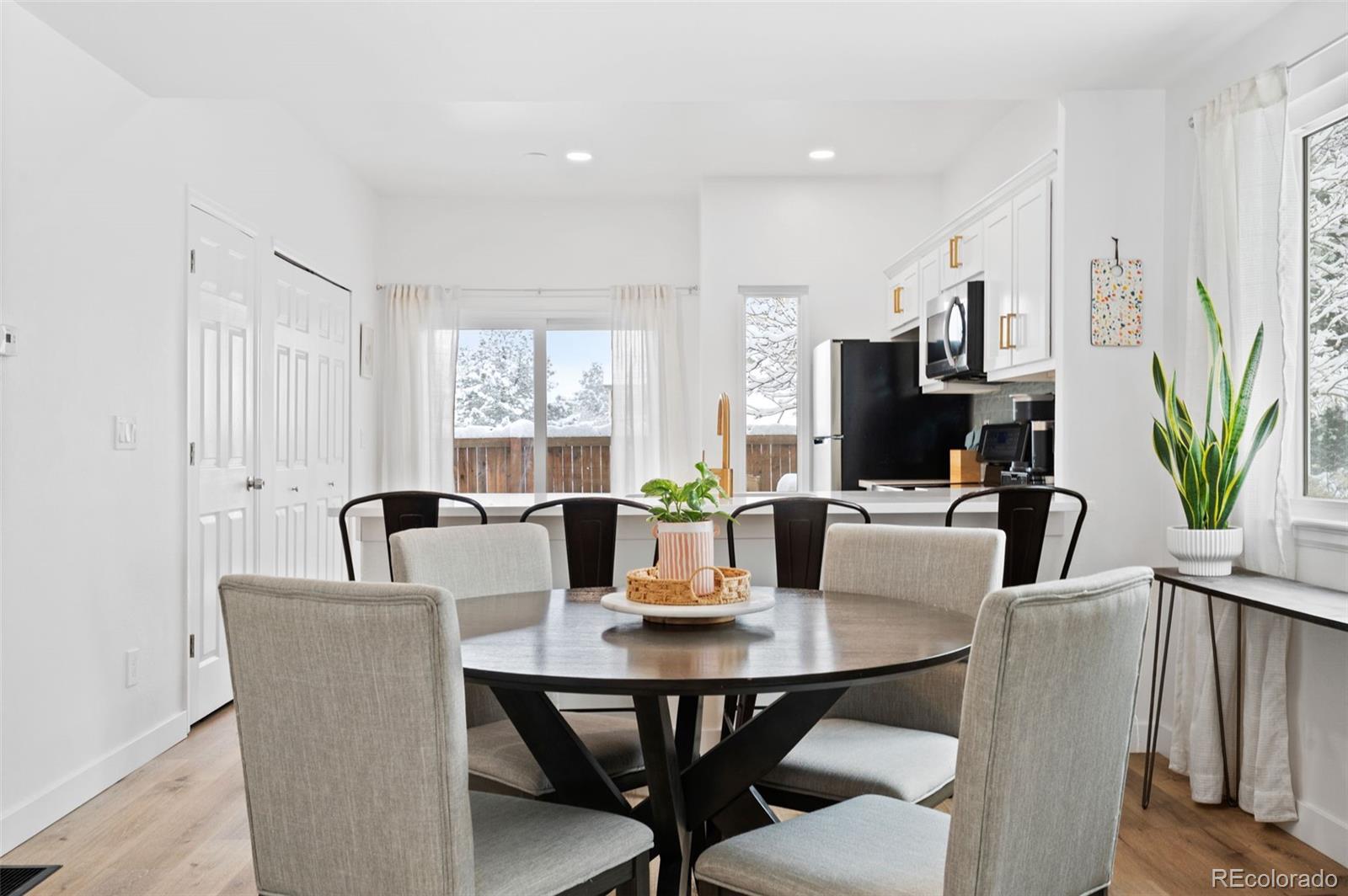 MLS Image #10 for 9602 w chatfield avenue,littleton, Colorado