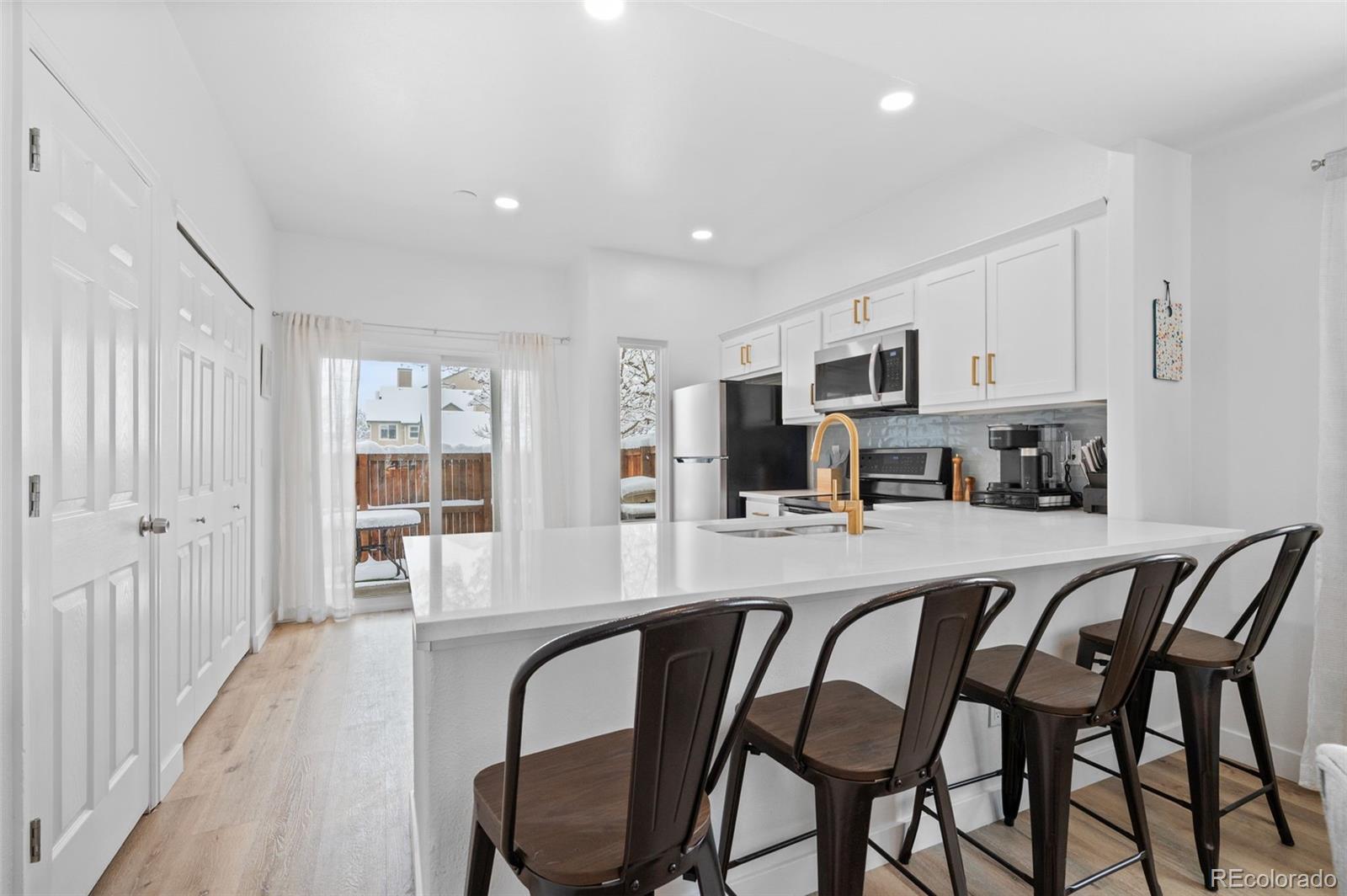 MLS Image #13 for 9602 w chatfield avenue,littleton, Colorado