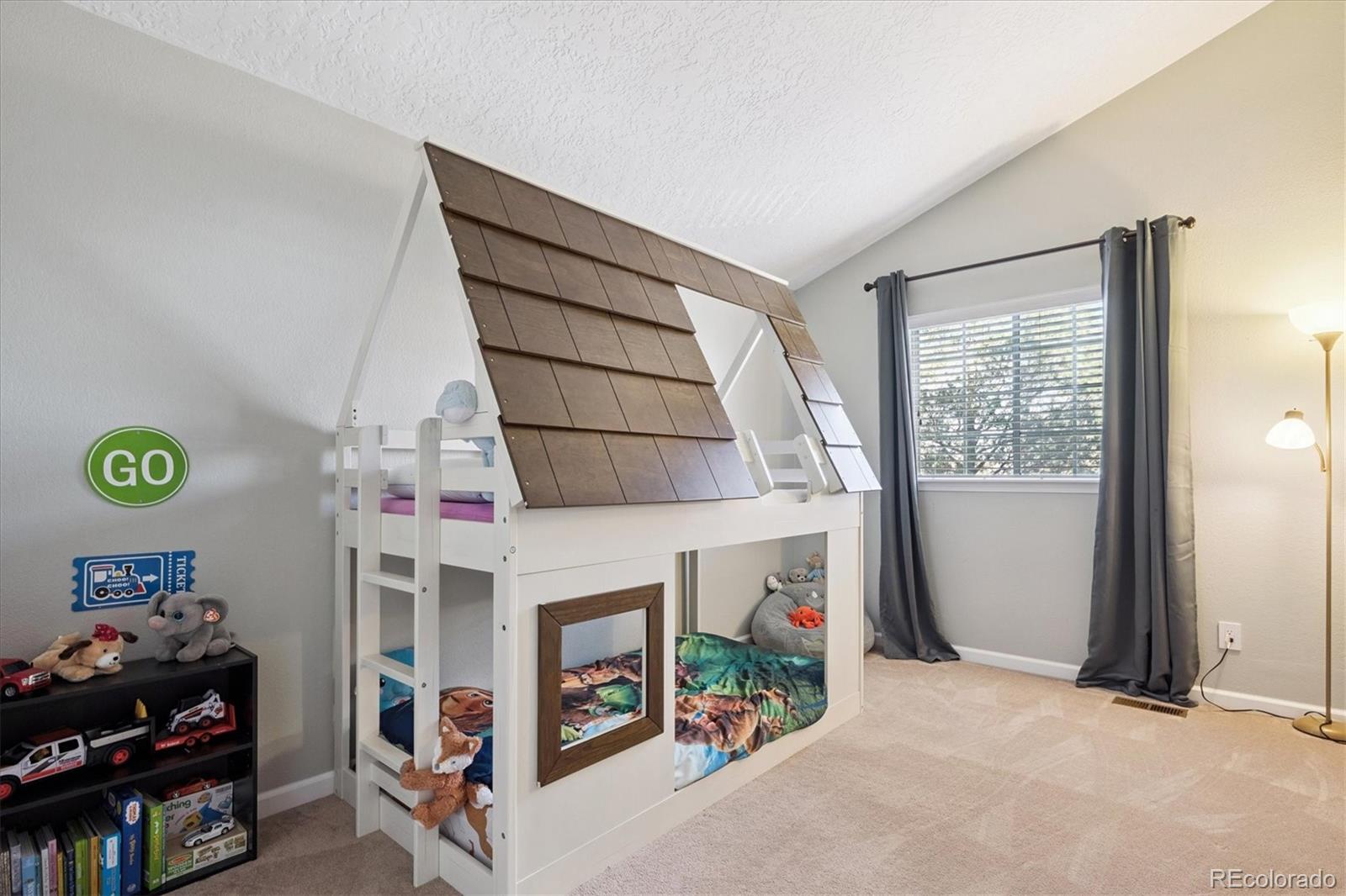 MLS Image #17 for 4875 s argonne street,aurora, Colorado