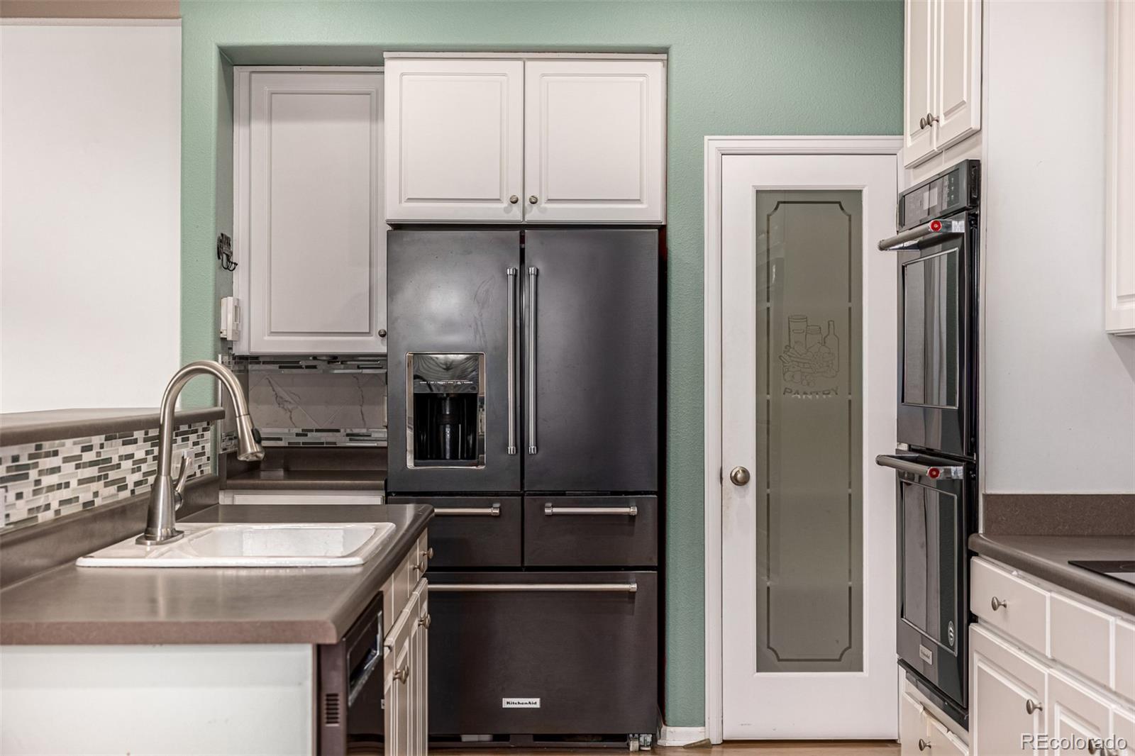 MLS Image #14 for 6055 s shawnee street,aurora, Colorado
