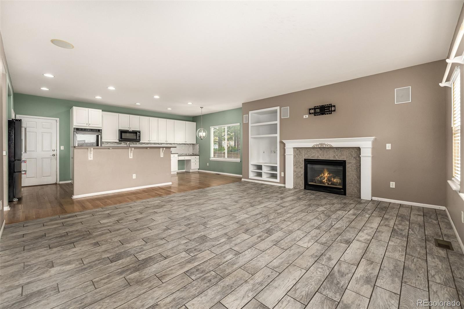 MLS Image #7 for 6055 s shawnee street,aurora, Colorado