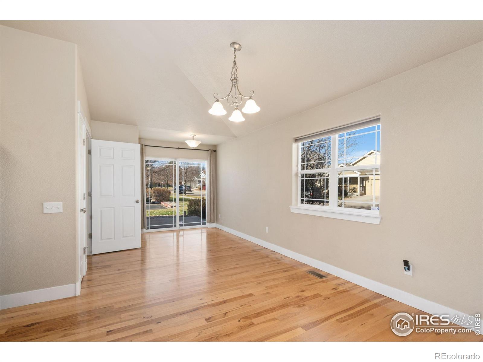 MLS Image #5 for 603  rook street,fort collins, Colorado