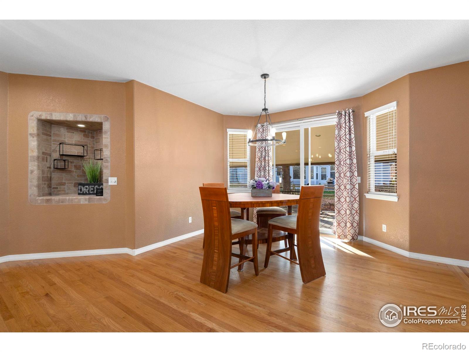 MLS Image #10 for 5328  moonlight bay drive,windsor, Colorado