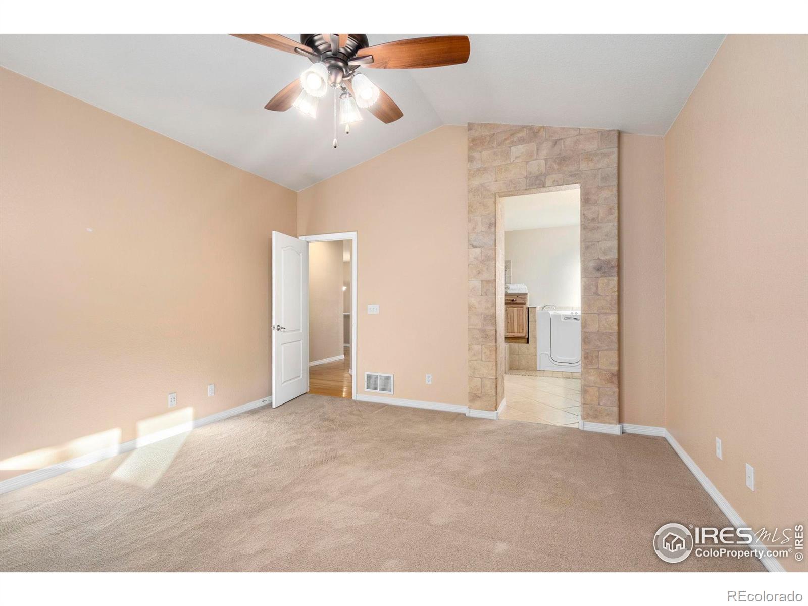 MLS Image #16 for 5328  moonlight bay drive,windsor, Colorado