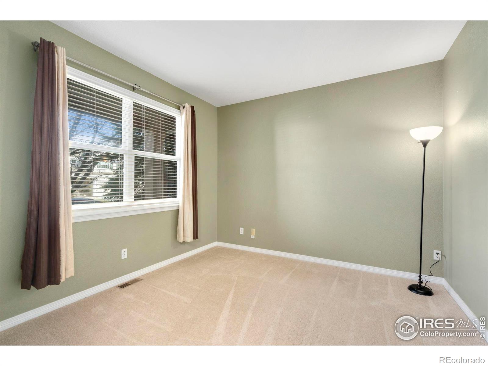 MLS Image #5 for 5328  moonlight bay drive,windsor, Colorado