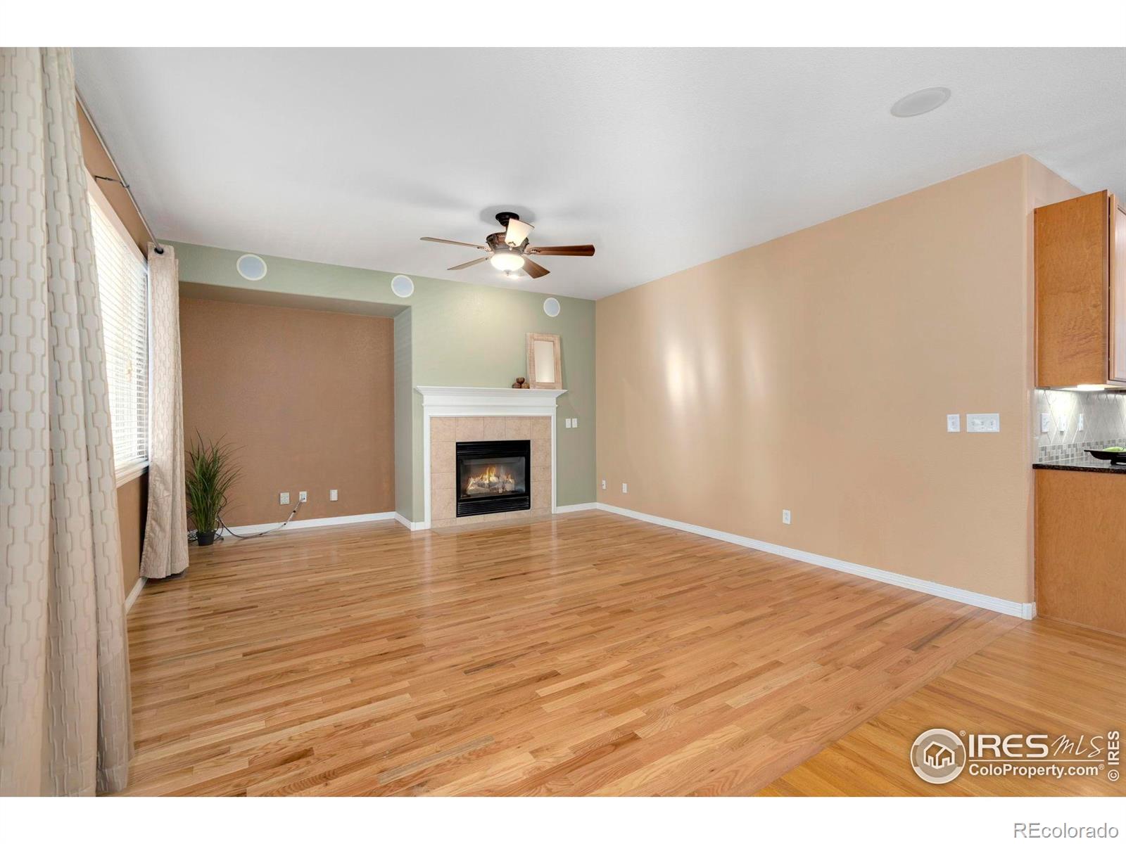MLS Image #8 for 5328  moonlight bay drive,windsor, Colorado
