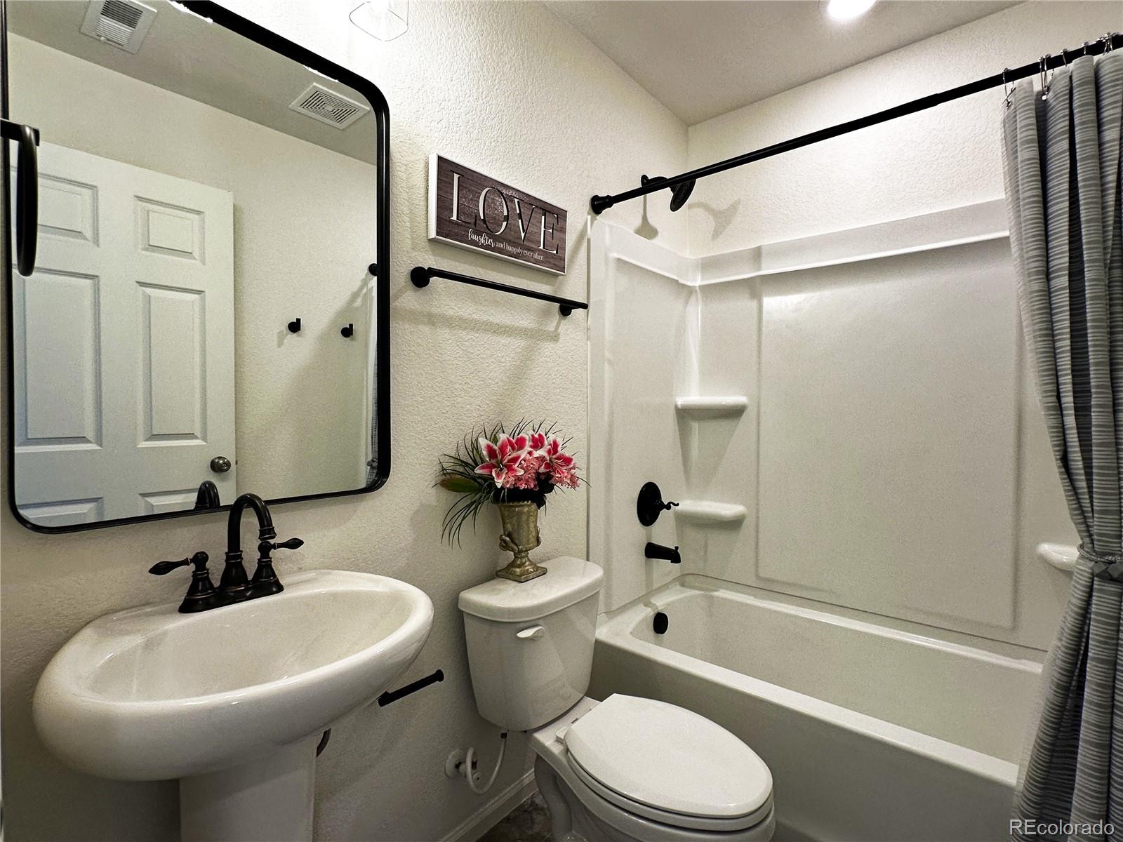 MLS Image #22 for 4551 n quemoy street,aurora, Colorado