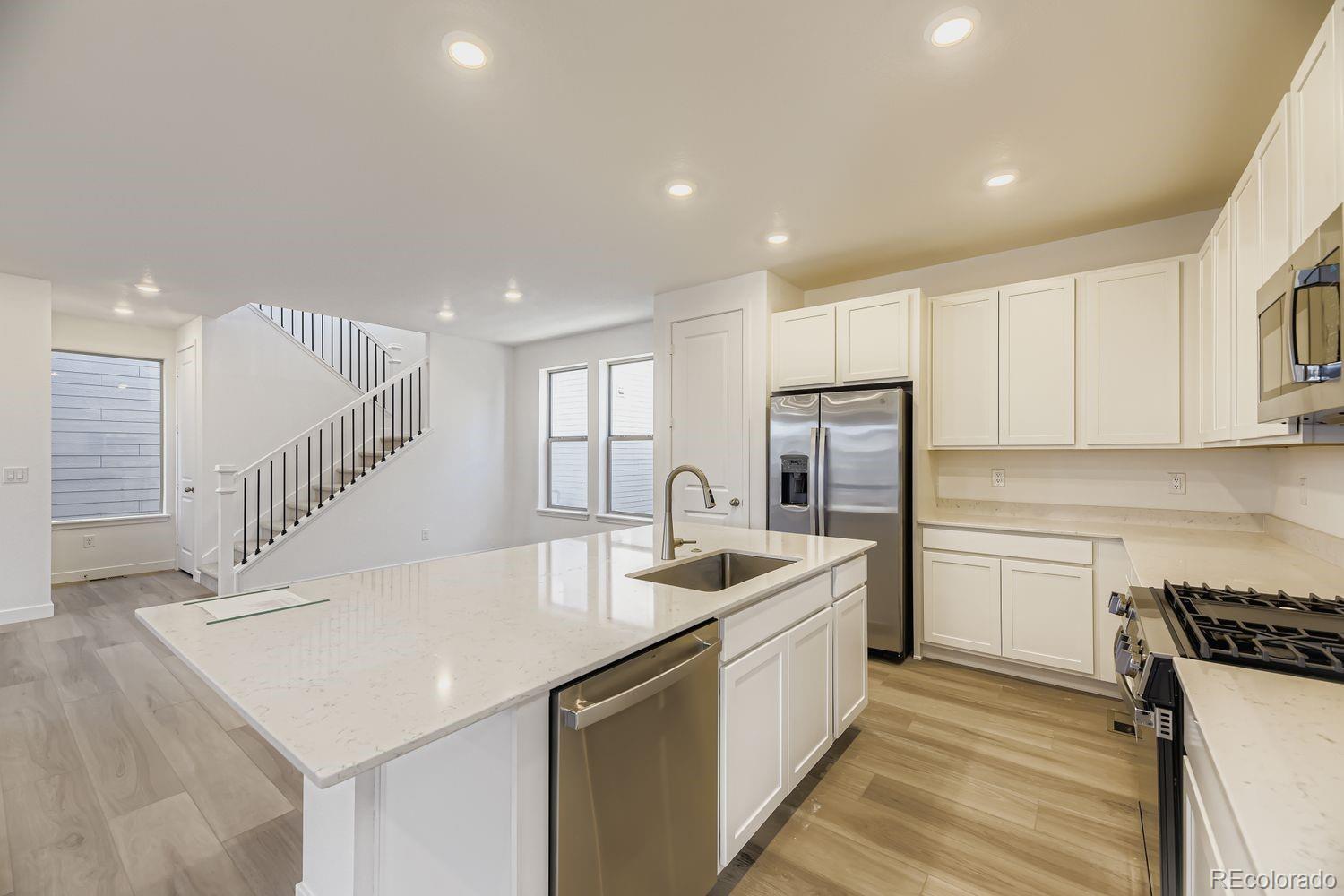 MLS Image #3 for 16113 w dequesne drive,morrison, Colorado