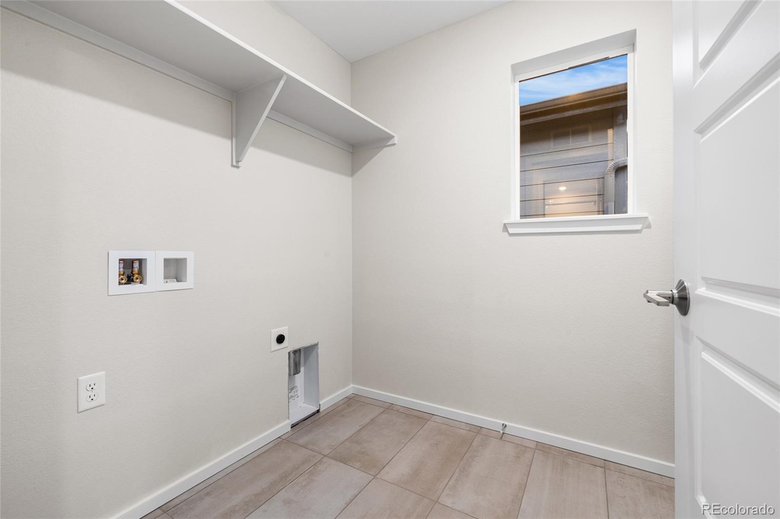 MLS Image #13 for 6330 n malaya street,aurora, Colorado