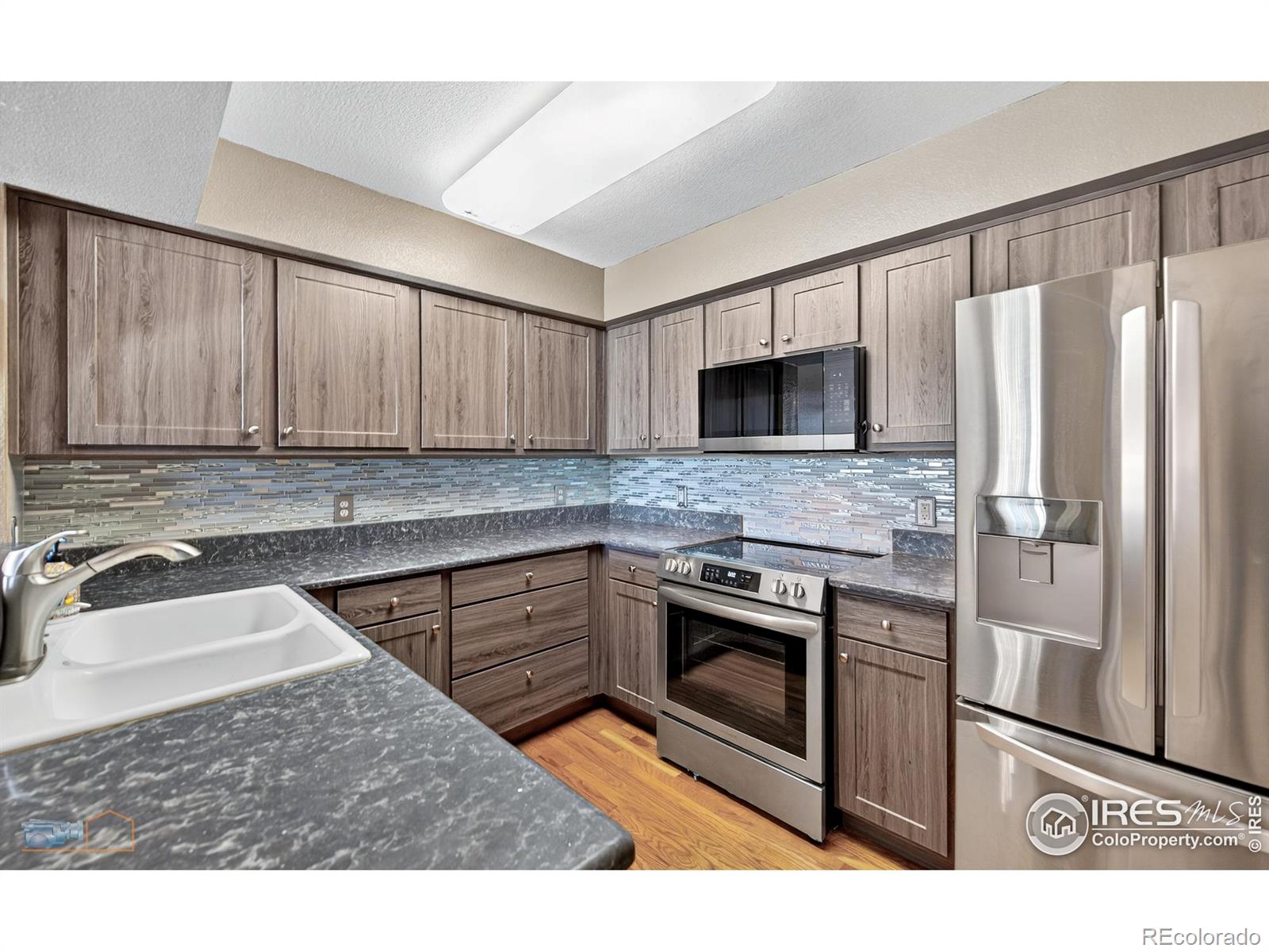 MLS Image #13 for 13900  lake song lane,broomfield, Colorado