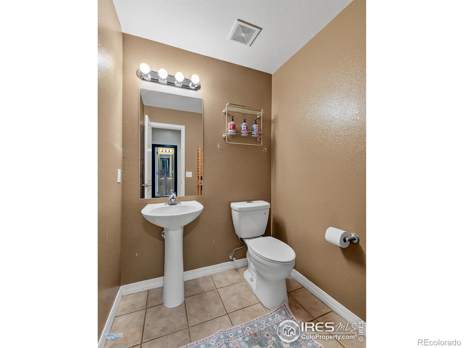 MLS Image #15 for 13900  lake song lane,broomfield, Colorado